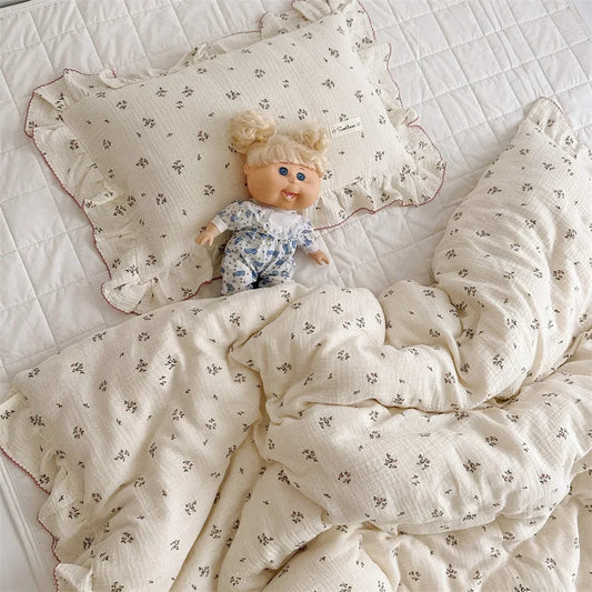 Luxurious Cotton Muslin Ruffle Duvet Cover Set – Soft & Breathable Kids' Bedding