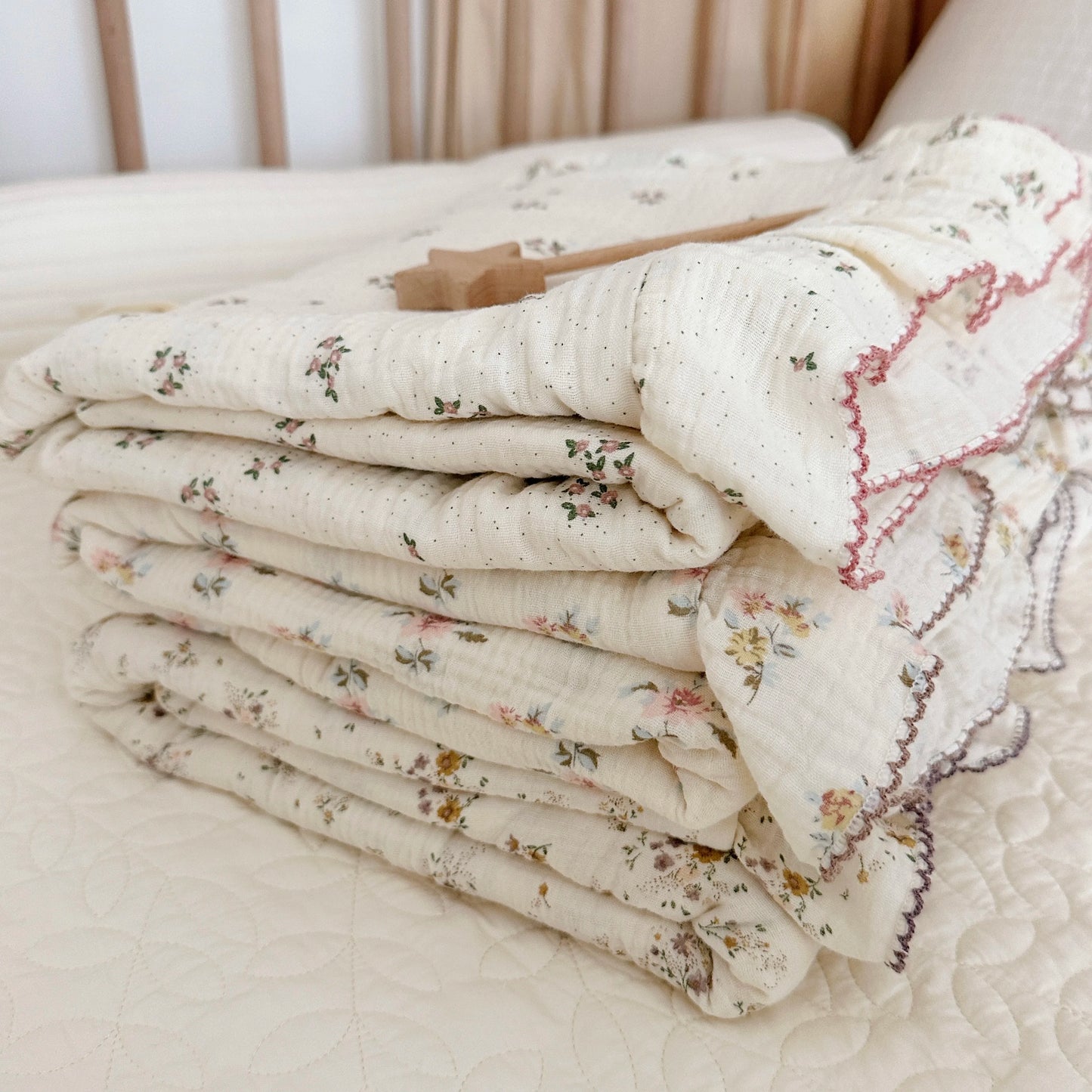 Vintage Floral Muslin Cotton Baby Crib Bedding Set – Duvet Cover & Pillowcase